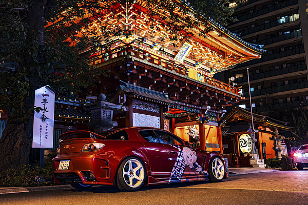 Фото дисков Motegi Racing MR159 BATTLE V Белый глянец на Mazda RX-8