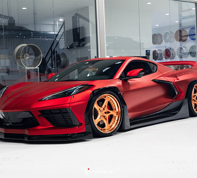 Фото дисков Anrky XR-305 на Chevrolet Corvette C8