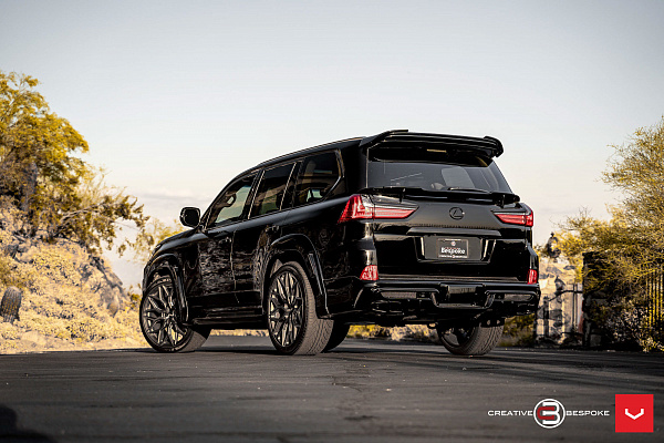 Фото дисков Vossen HF-2 Сатиновый графит на Lexus LX III