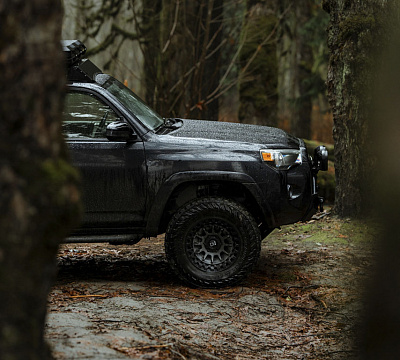 Фото дисков Black Rhino BARRAGE на Toyota 4Runner V