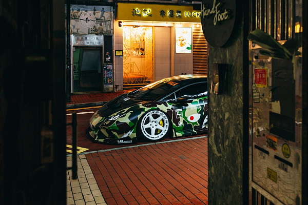 Фото дисков Brixton Forged TR05 AERO1 Белый глянец на Lamborghini Huracan