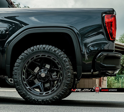 Фото дисков 4PLAY 4P55 на GMC Sierra IV