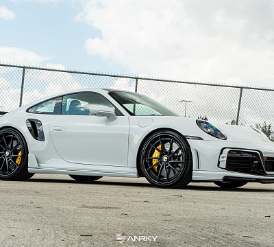 Фото дисков Anrky AN33 на Porsche 911 VIII