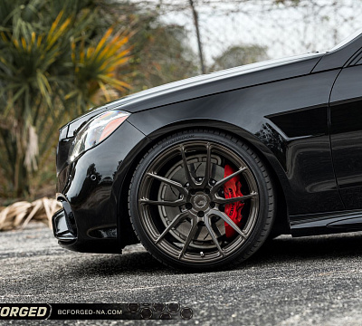 Фото дисков BC Forged EH172 на Mercedes-Benz E-Class (W212, S212, C207)