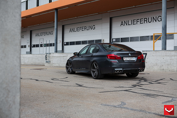 Фото дисков Vossen CV3 Сатиновый графит на BMW 5/M5 (F10)