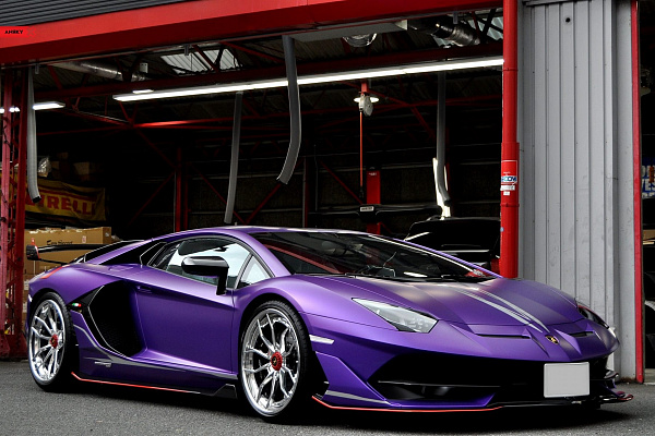 Фото дисков Anrky AN31 Полированный лак на Lamborghini Aventador