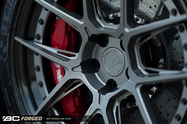 Фото дисков BC Forged HCA381 Сатиновый графит на Alfa Romeo Giulia II (952)
