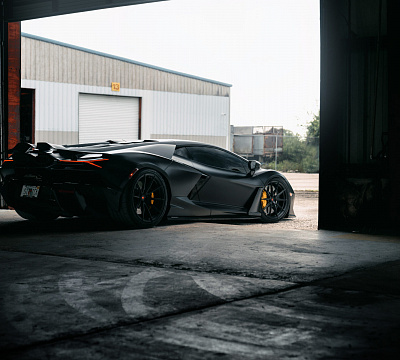 Фото дисков Vossen VPS-1 на Lamborghini Revuelto