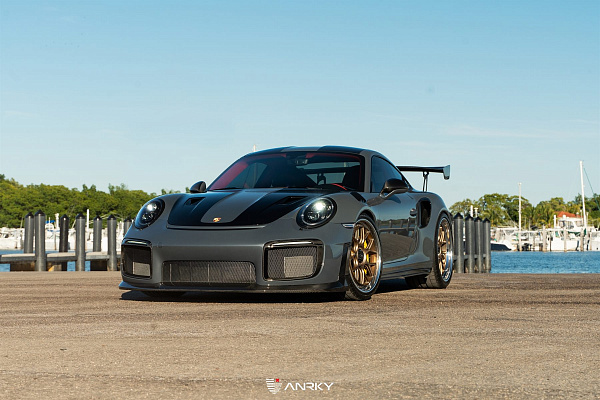 Фото дисков Anrky JDX-314 Сатиновое золото на Porsche 911 VII