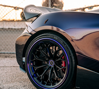Фото дисков Brixton Forged CM6-RS на McLaren 720S