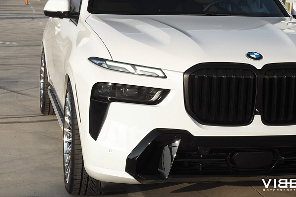 Фото дисков Vossen HF-8 Глянцевый лак на BMW X7 (G07)