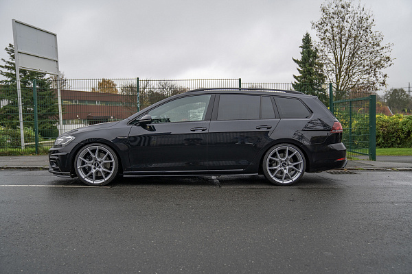 Фото дисков Rotiform KPR Серебро на Volkswagen Golf VII