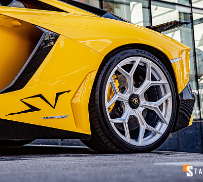 Фото дисков NOVITEC NL4 на Lamborghini Aventador