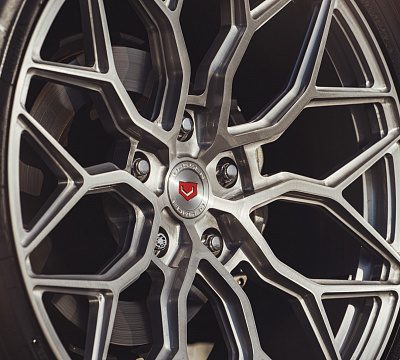 Фото дисков Vossen S17-01 на Lexus LX III