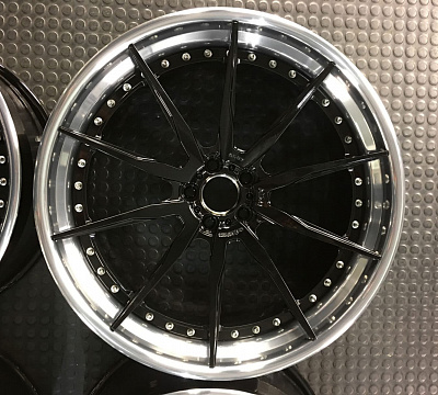 ADV.1 ADV10 Track Spec CS