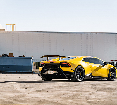 Фото дисков Vossen M-X2 на Lamborghini Huracan