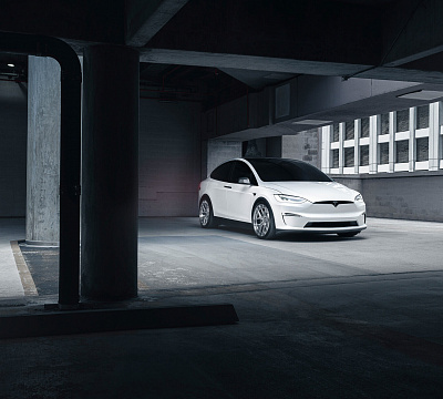 Фото дисков Vossen LC3-01 на Tesla Model X