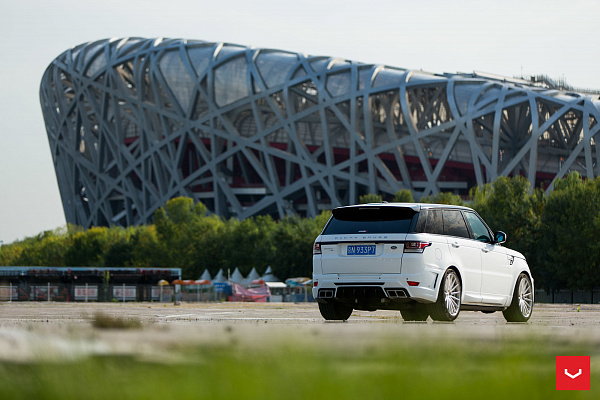 Фото дисков Vossen VFS-2 Серебро на Range Rover Sport II