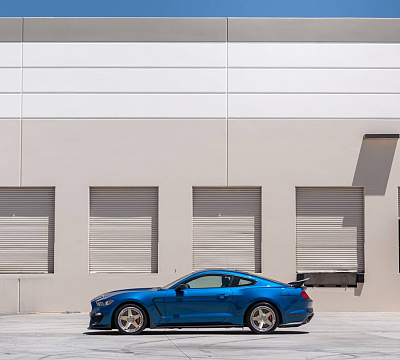 Фото дисков HRE C105 на Ford Mustang VI