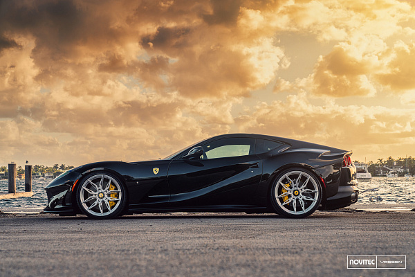 Фото дисков NOVITEC NF11 Глянцевый лак на Ferrari 812