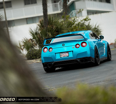 Фото дисков BC Forged RZ05 на Nissan GT-R