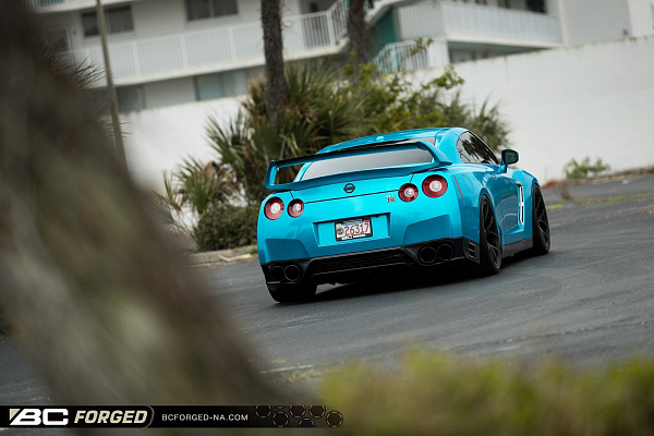 Фото дисков BC Forged RZ05 Черный матовый на Nissan GT-R