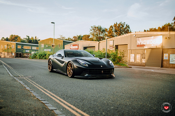 Фото дисков Vossen EVO-2R Глянцевое темное золото на Ferrari F12