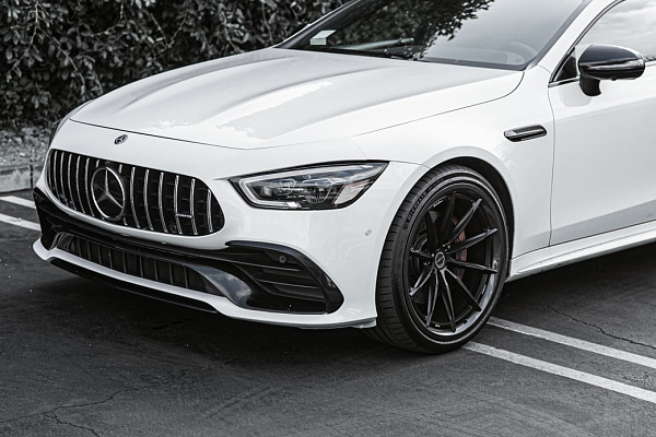 Фото дисков Brixton Forged R11-R Черный сатин на Mercedes-Benz AMG GT I