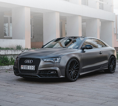Фото дисков Vossen VFS-2 на Audi A/S/RS 5 (8T)