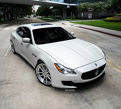 Фото дисков Strasse Wheels SV1 Deep Concave FS на Maserati Quattroporte VI