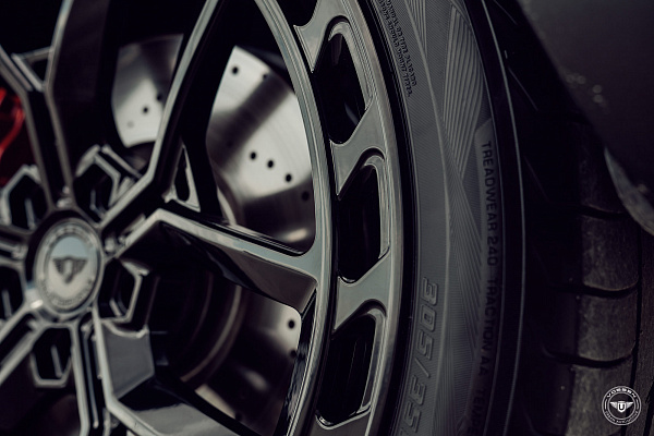 Фото дисков Vossen UV-X Черный глянец на Mercedes-Benz G-Class III
