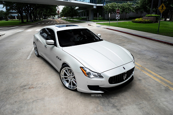 Фото дисков Strasse Wheels SV1 Deep Concave FS Глянцевый лак на Maserati Quattroporte VI