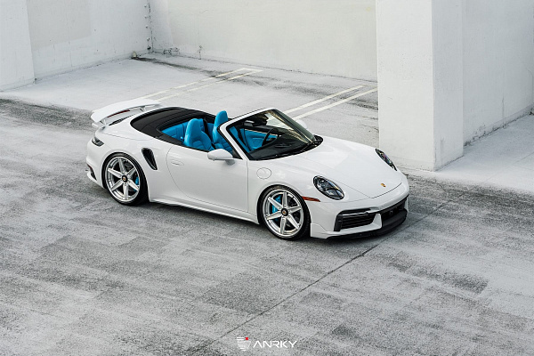 Фото дисков Anrky AN36-S Глянцевый лак на Porsche 911 VIII