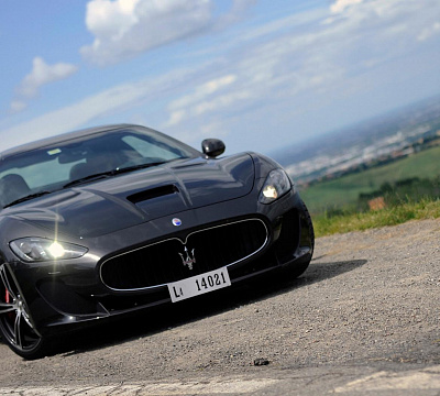 Фото дисков Maserati TROFEO на Maserati GranTurismo I