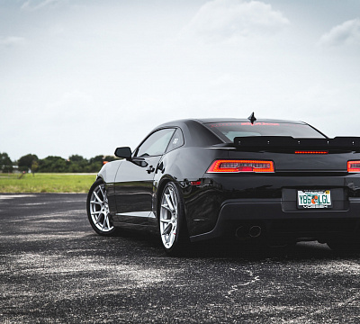 Фото дисков Vossen VFS-6 на Chevrolet Camaro V