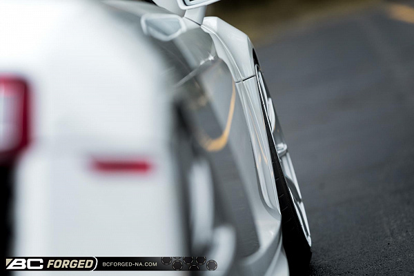 Фото дисков BC Forged RZ10 Глянцевый лак на Audi R8 (Typ 42)
