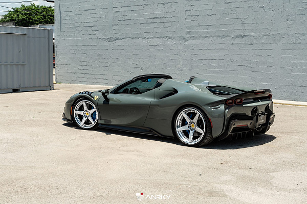 Фото дисков Anrky RS5.3 Полированный лак на Ferrari SF90