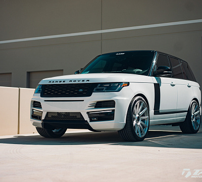 Фото дисков Vossen S17-12 на Land Rover Range Rover IV