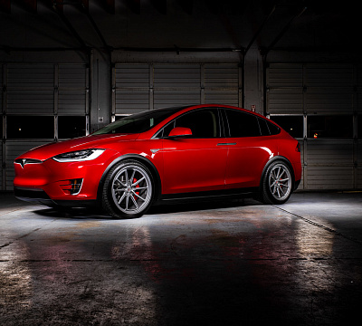 Фото дисков Vossen ML-X2 на Tesla Model X