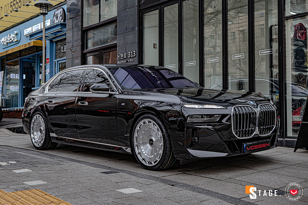 Фото дисков Vossen LC3-11T Глянцевый лак на BMW 7 (G70)
