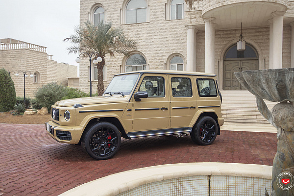 Фото дисков Vossen UV-4 Черный глянец на Mercedes-Benz G-Class III