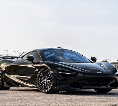 Фото дисков Strasse Wheels SV10M Deep Concave FS на McLaren 720S