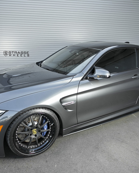 Фото дисков R10 Performance Черный сатин на BMW 4/M4 (F32/F82)