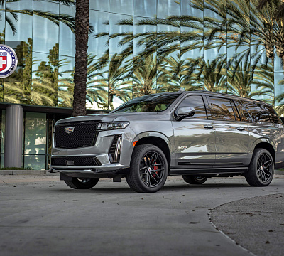 Фото дисков HRE P161SC на Cadillac Escalade V