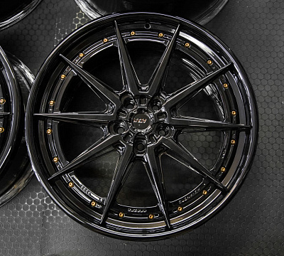 ADV.1 ADV10 Track Spec Advanced Series