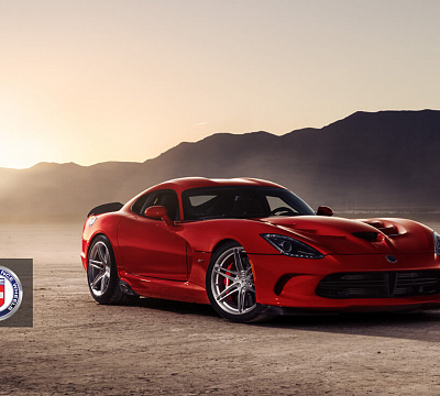 Фото дисков HRE P106 на Dodge Viper