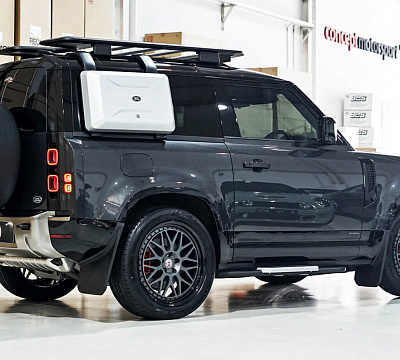 Фото дисков HRE 300 на Land Rover Defender II