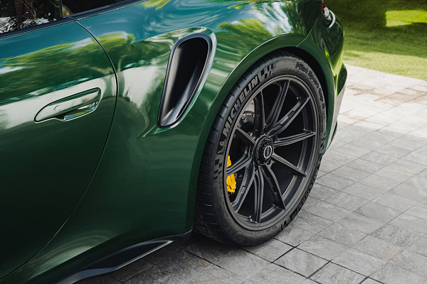 Фото дисков Brixton Forged FDE11 Сатиновый темный лак на Porsche 911 VIII