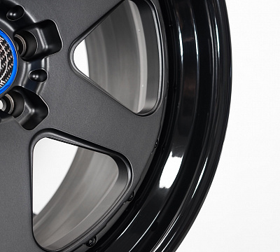 Strasse Wheels S6 Track