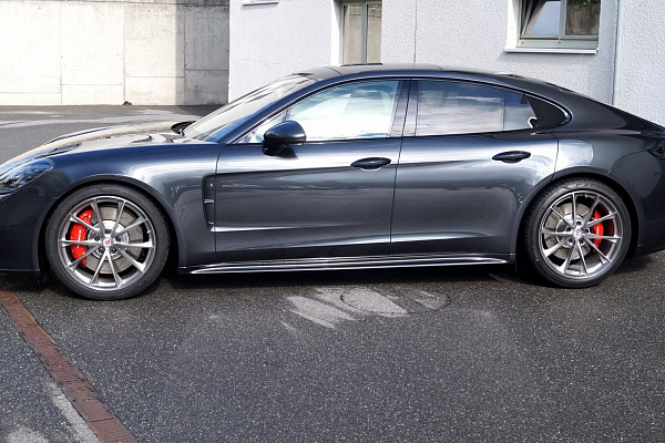 Фото дисков HRE P204 Глянцевый тонированный лак на Porsche Panamera II